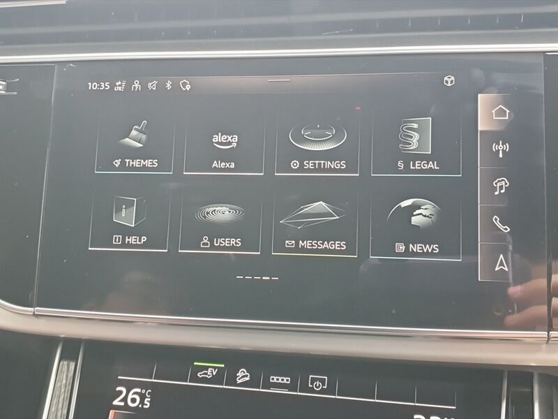 More views of Audi Q7