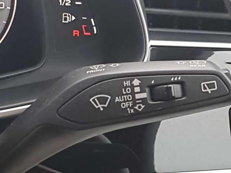 More views of Audi Q7