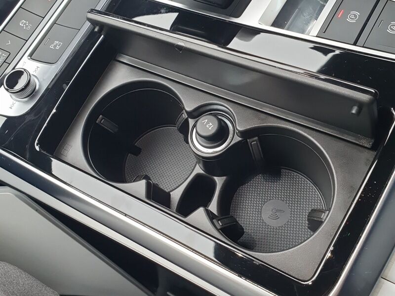 More views of Audi Q7