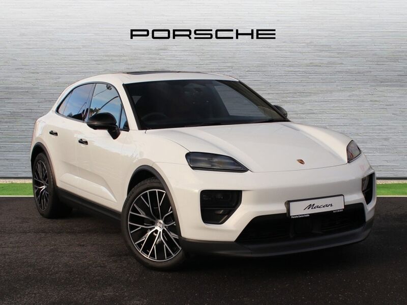 More views of Porsche Macan
