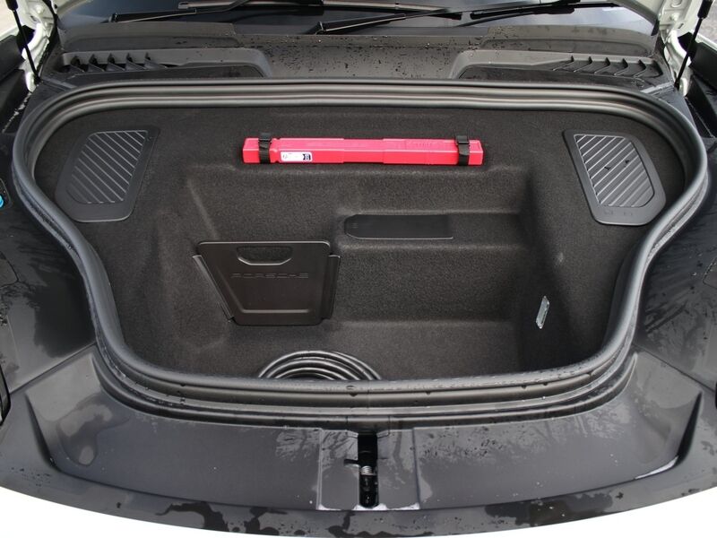 More views of Porsche Macan