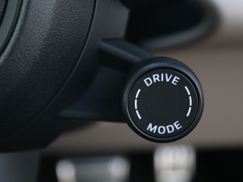 More views of Porsche Macan