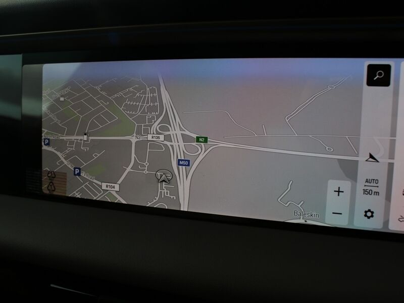 More views of Porsche Macan