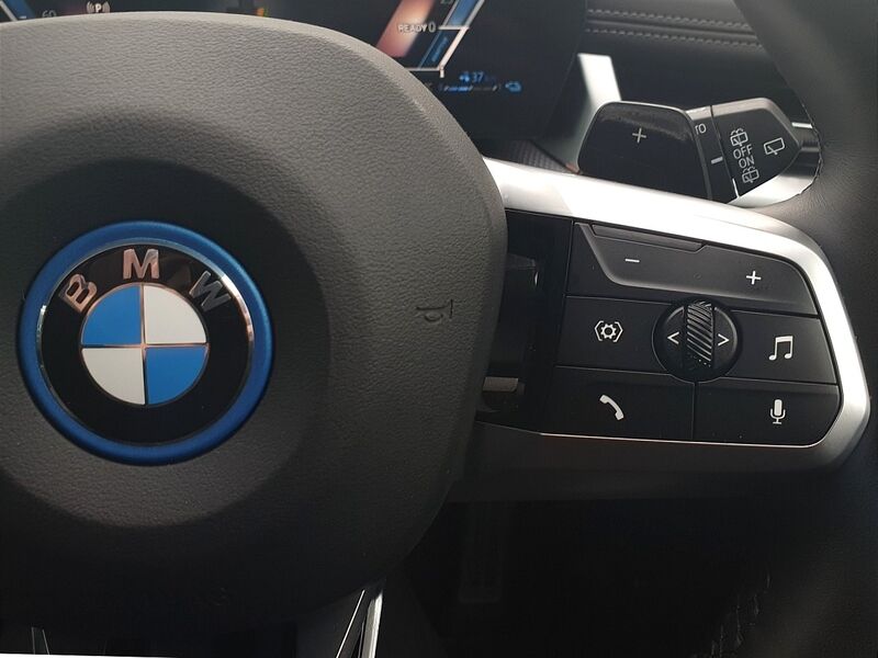 More views of BMW X1