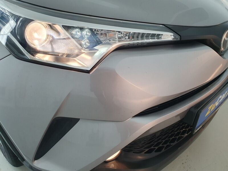 More views of Toyota C-HR