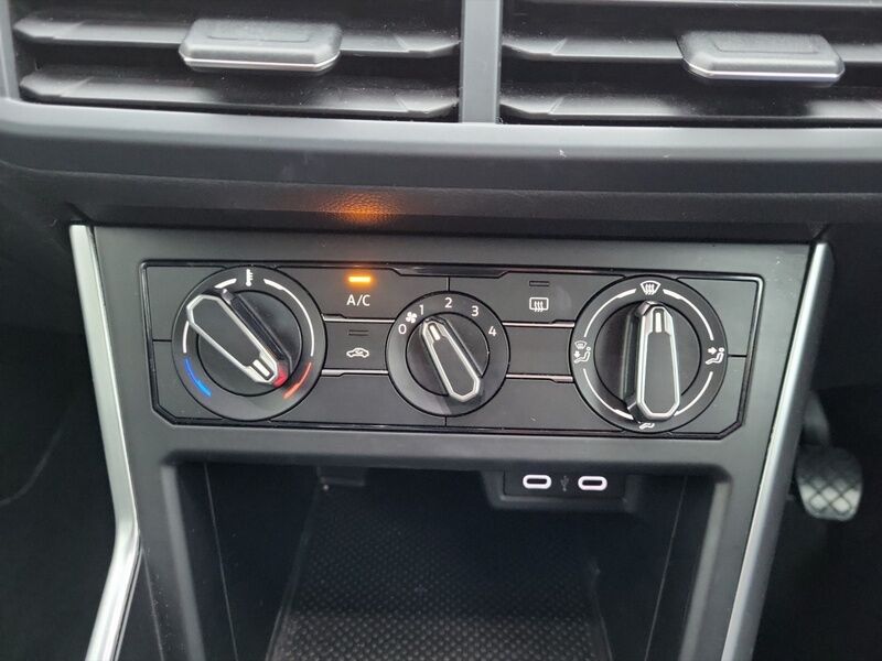 More views of Volkswagen Taigo