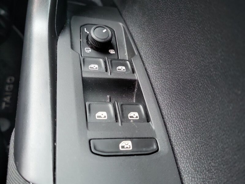 More views of Volkswagen Taigo