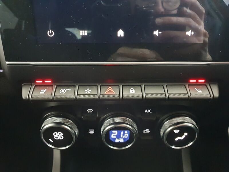 More views of Renault Arkana