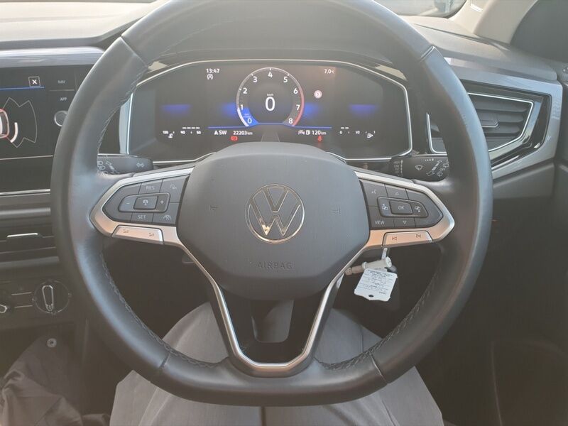 More views of Volkswagen Polo