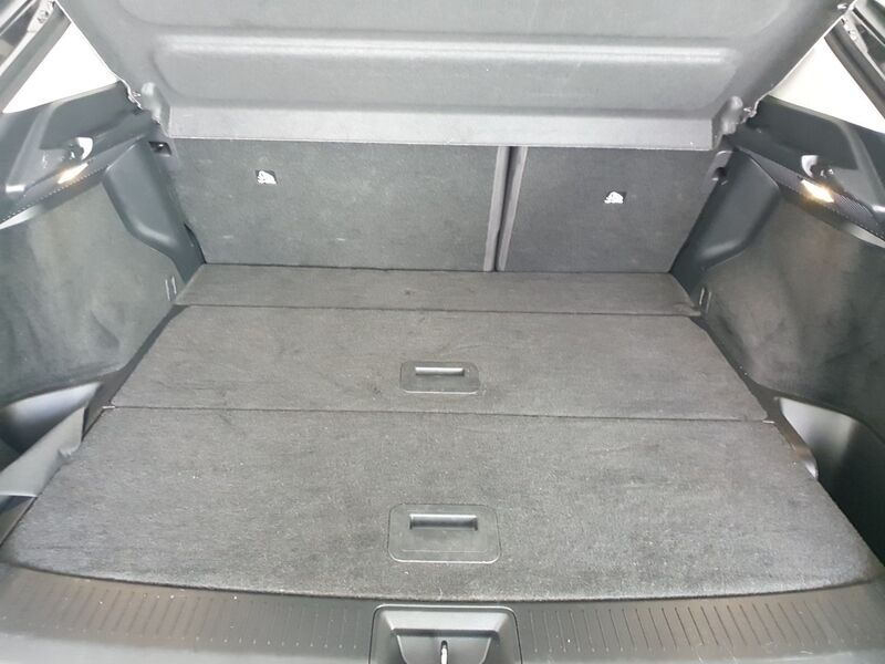 More views of Nissan Ariya