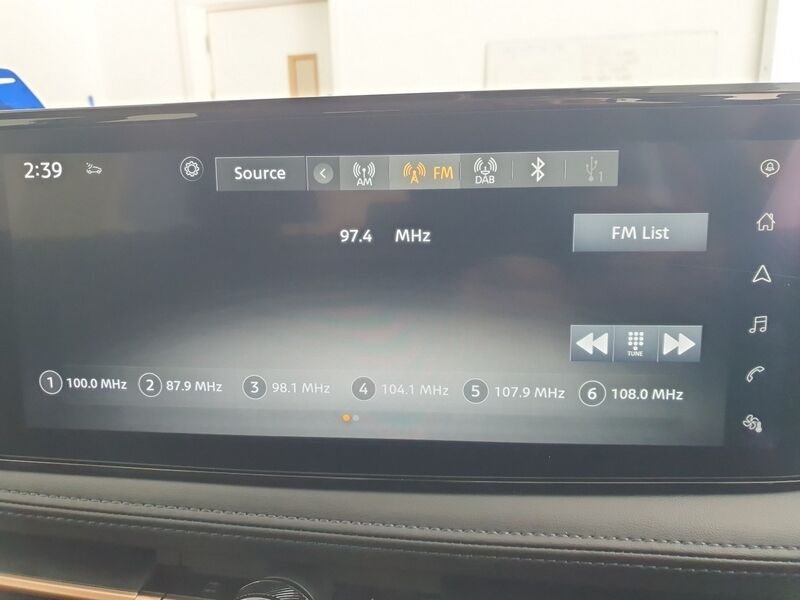 More views of Nissan Ariya