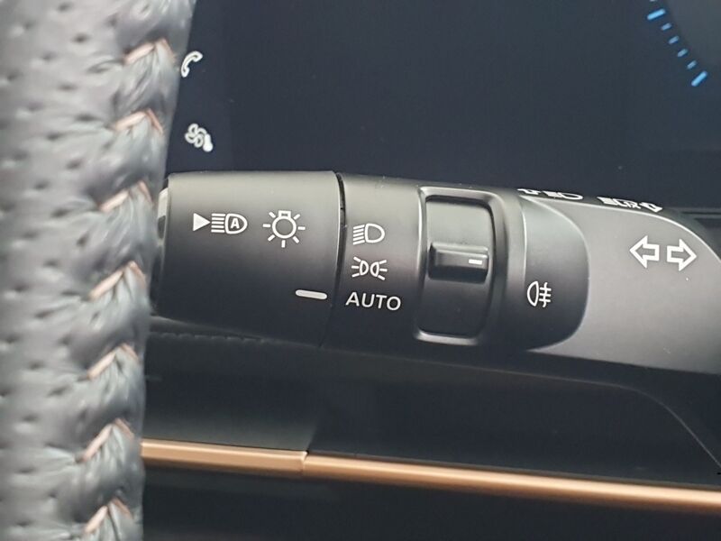 More views of Nissan Ariya