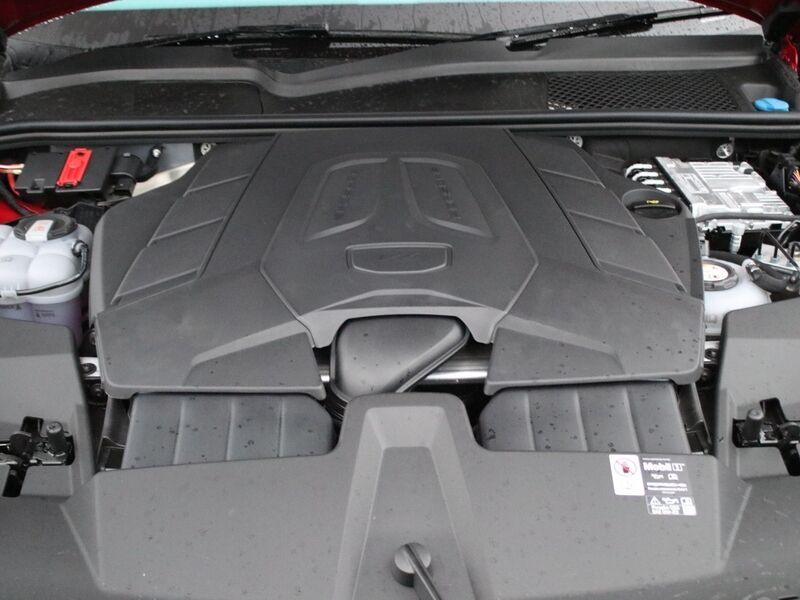 More views of Porsche Cayenne