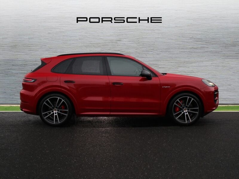 More views of Porsche Cayenne