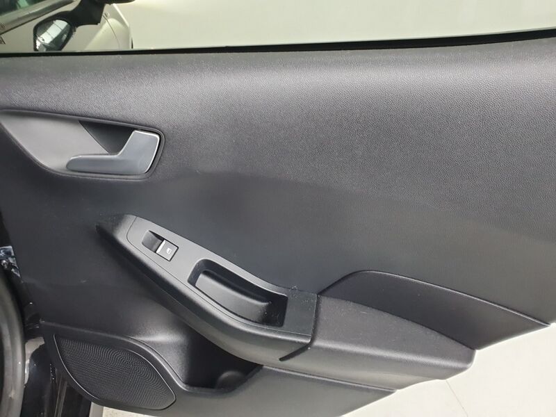 More views of Ford Fiesta