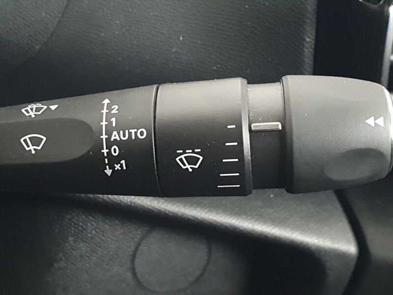 More views of Citroen e-C4