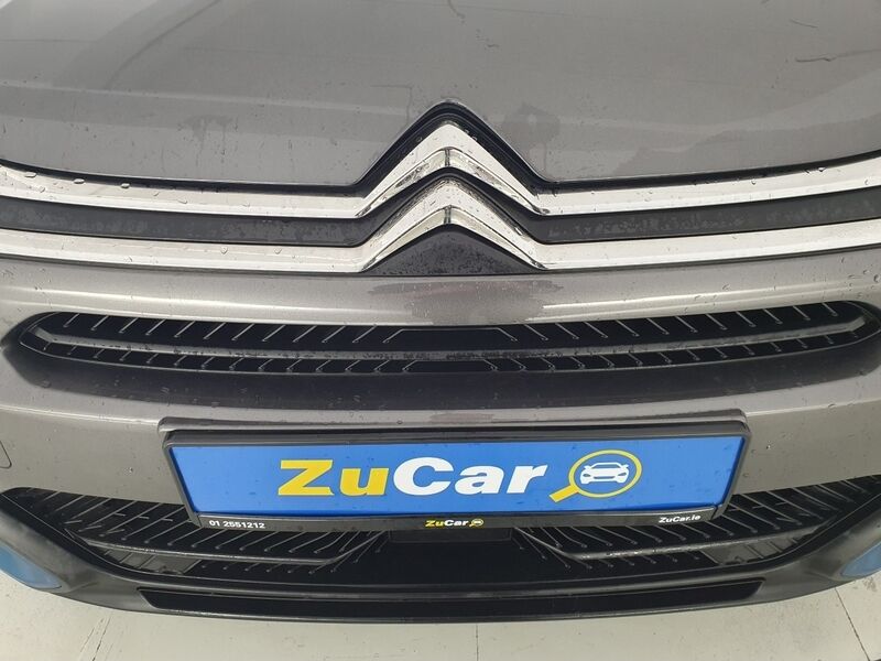 More views of Citroen e-C4