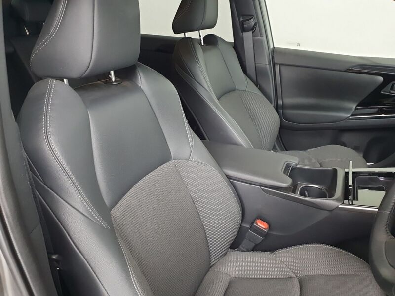 More views of Toyota bZ4X