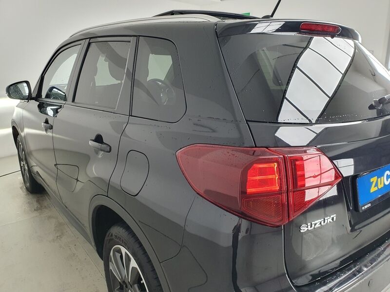 More views of Suzuki Vitara