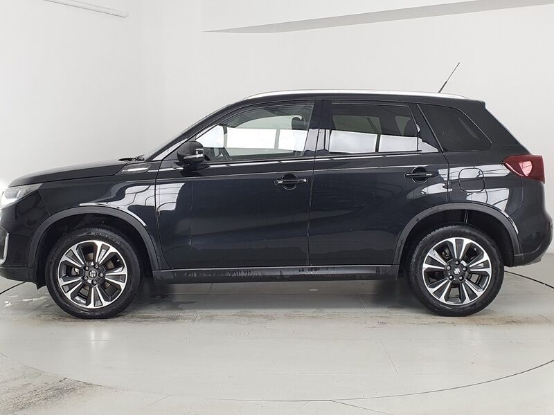 More views of Suzuki Vitara