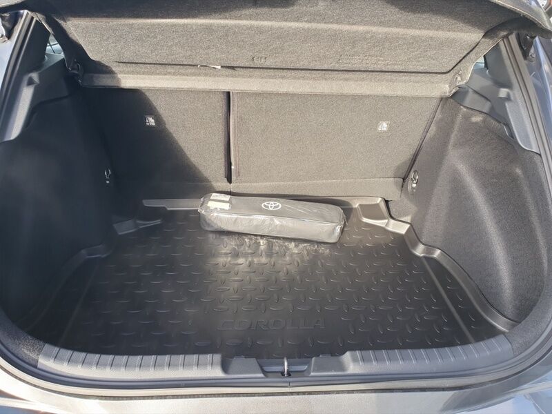 More views of Toyota Corolla