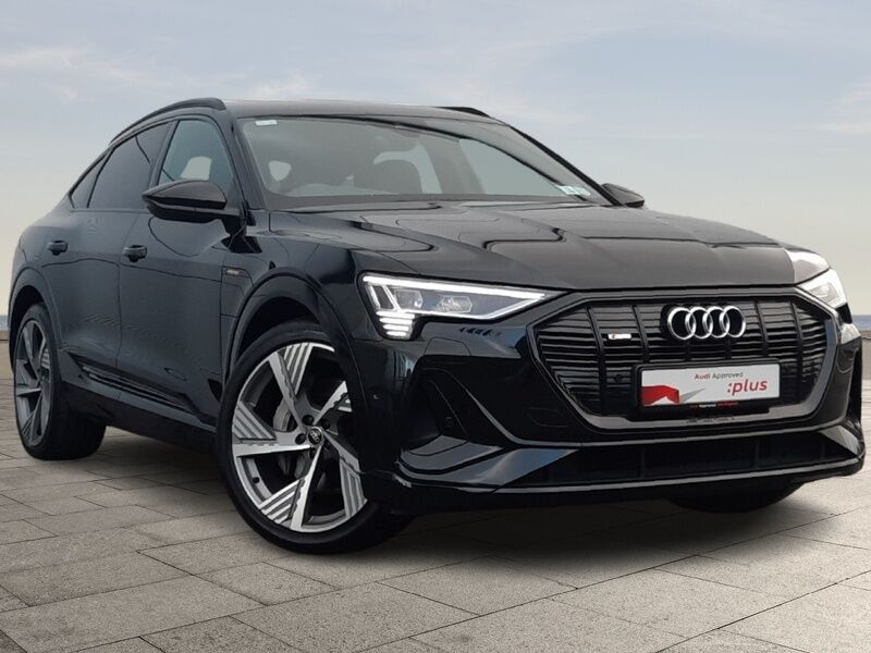 More views of Audi e-tron