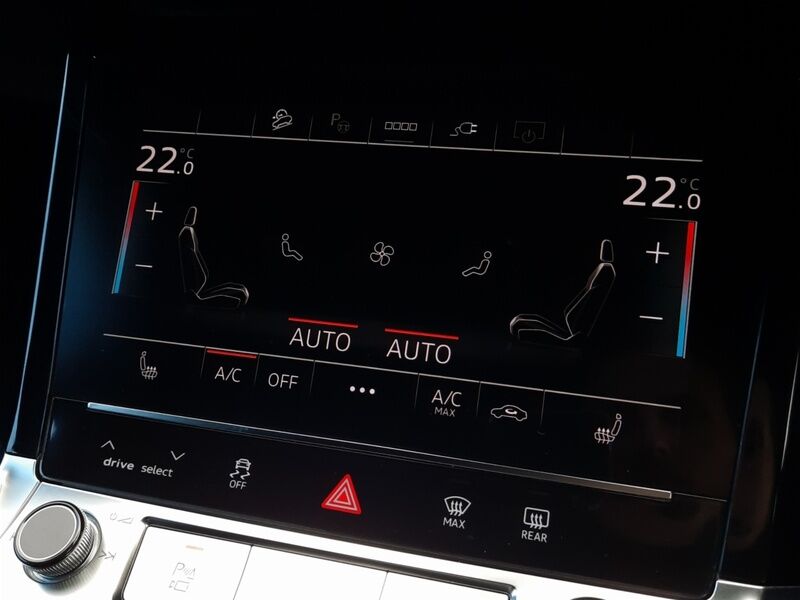 More views of Audi e-tron