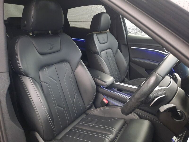 More views of Audi e-tron