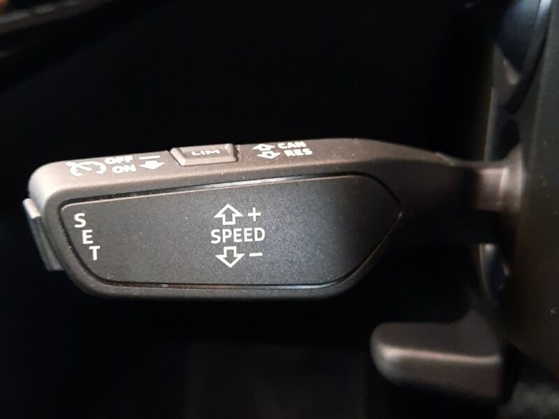 More views of Audi e-tron