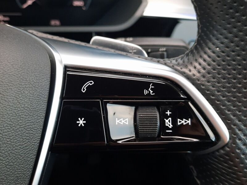 More views of Audi e-tron