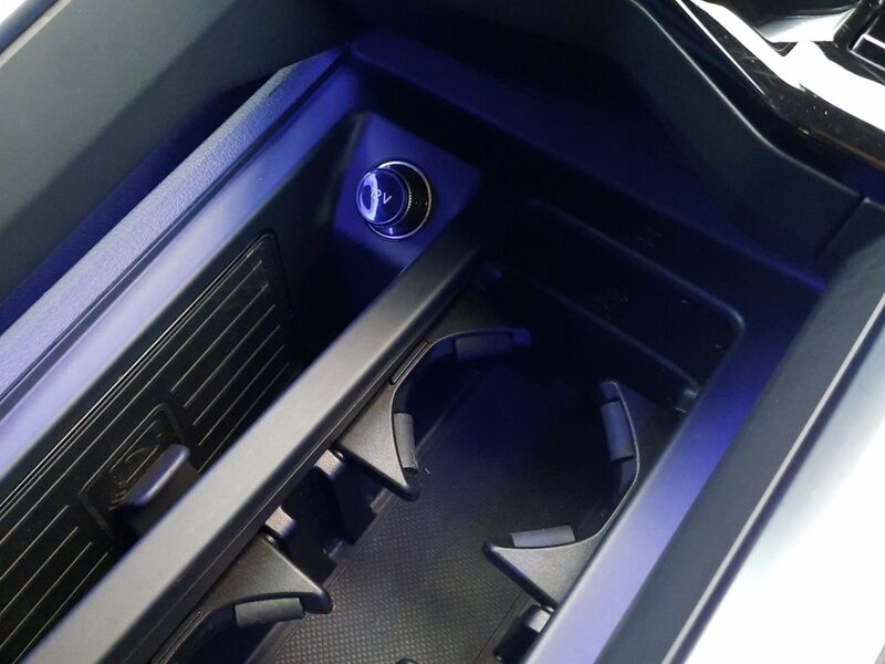 More views of Audi e-tron