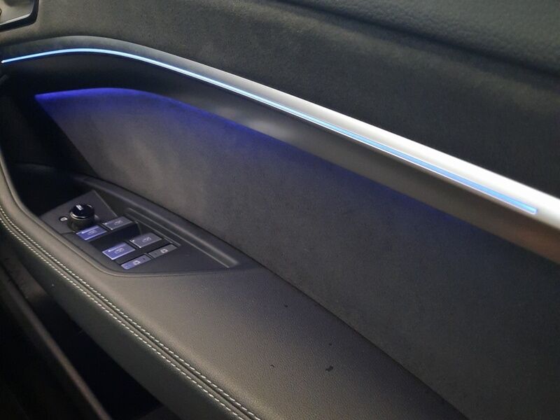 More views of Audi e-tron