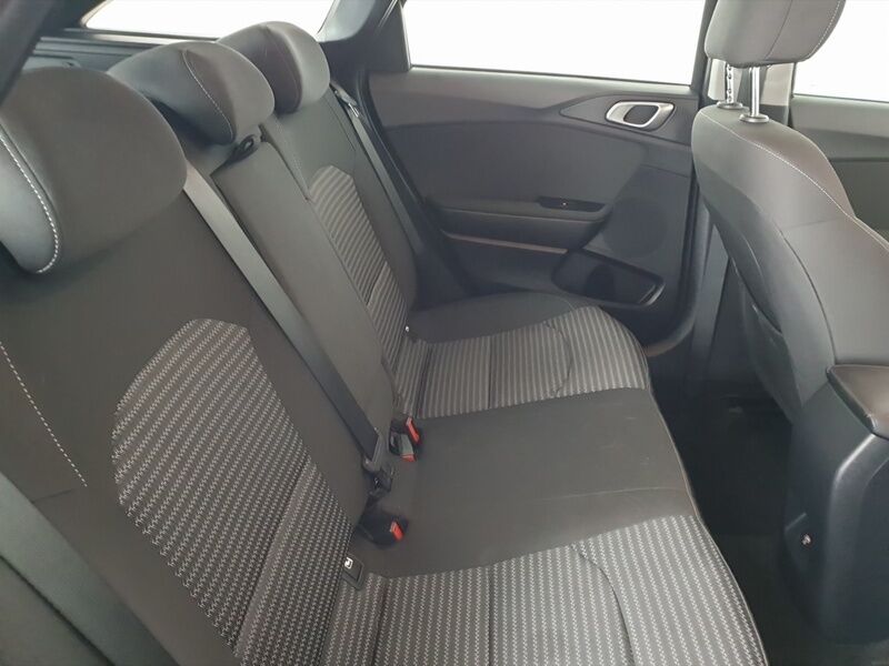 More views of Kia Ceed