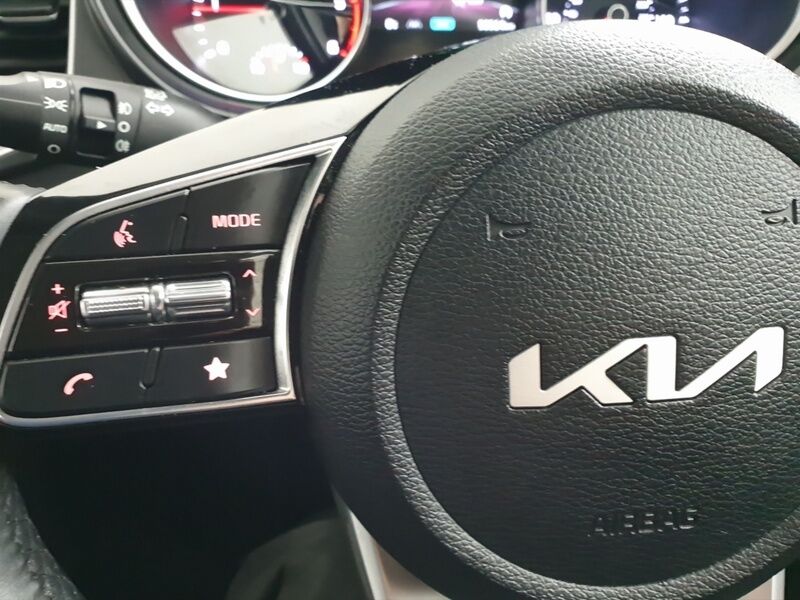 More views of Kia Ceed