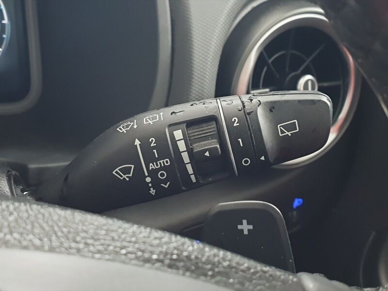 More views of Hyundai KONA