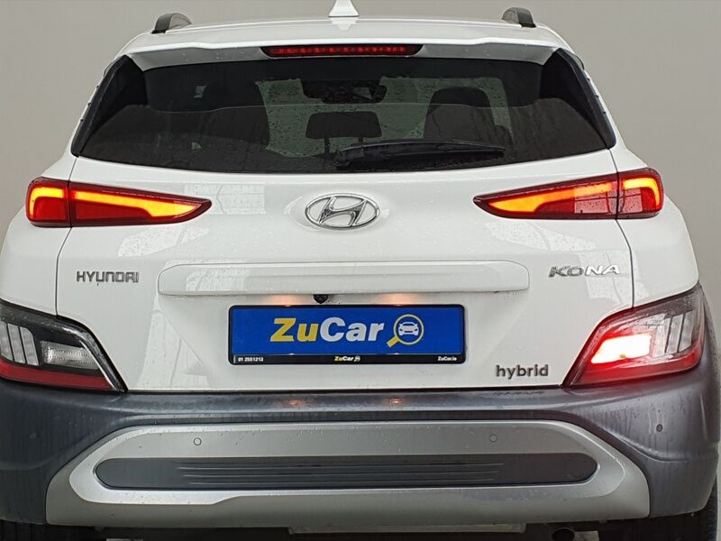 More views of Hyundai KONA