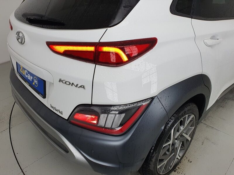 More views of Hyundai KONA