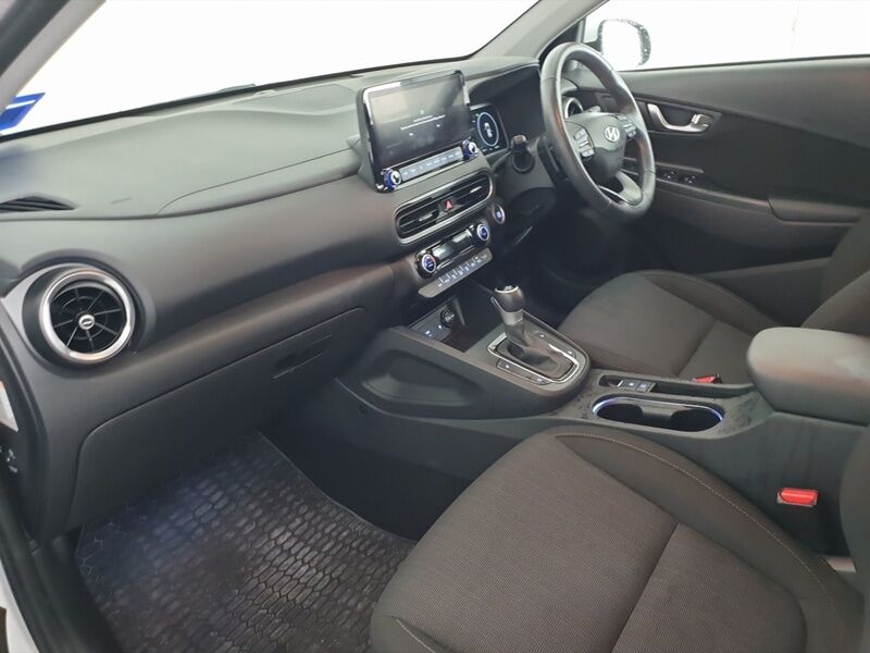 More views of Hyundai KONA