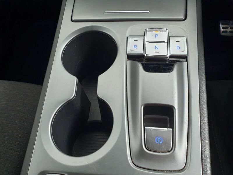 More views of Hyundai KONA