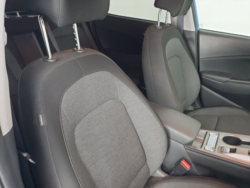 More views of Hyundai KONA