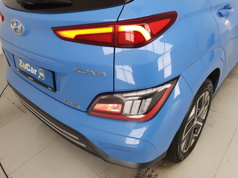 More views of Hyundai KONA