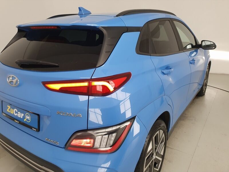 More views of Hyundai KONA