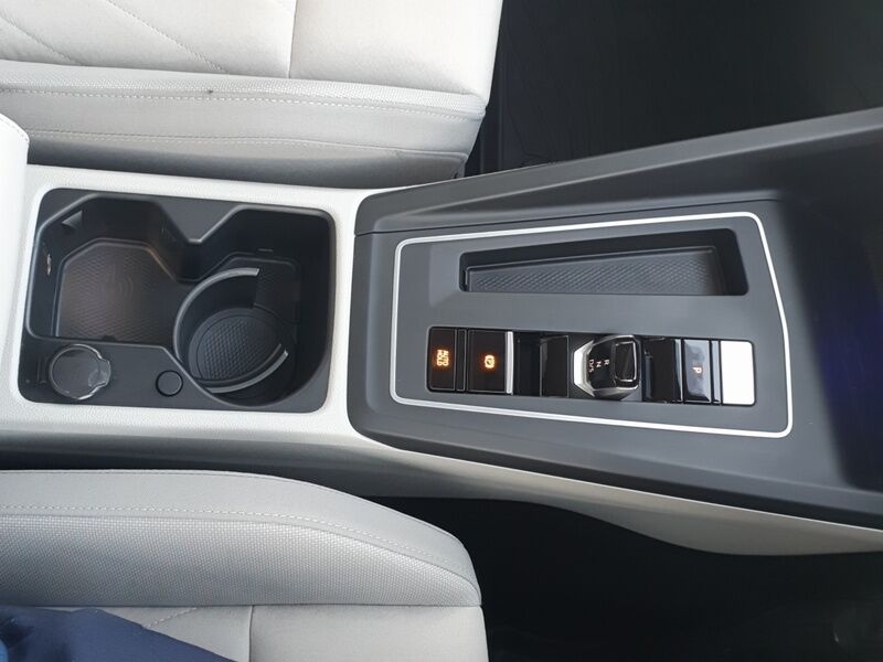 More views of Volkswagen Golf