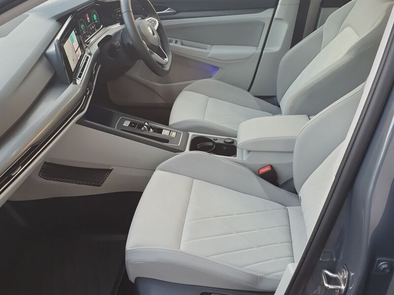 More views of Volkswagen Golf