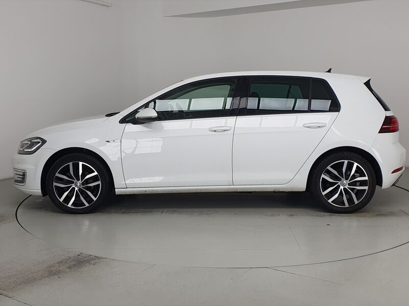 More views of Volkswagen Golf