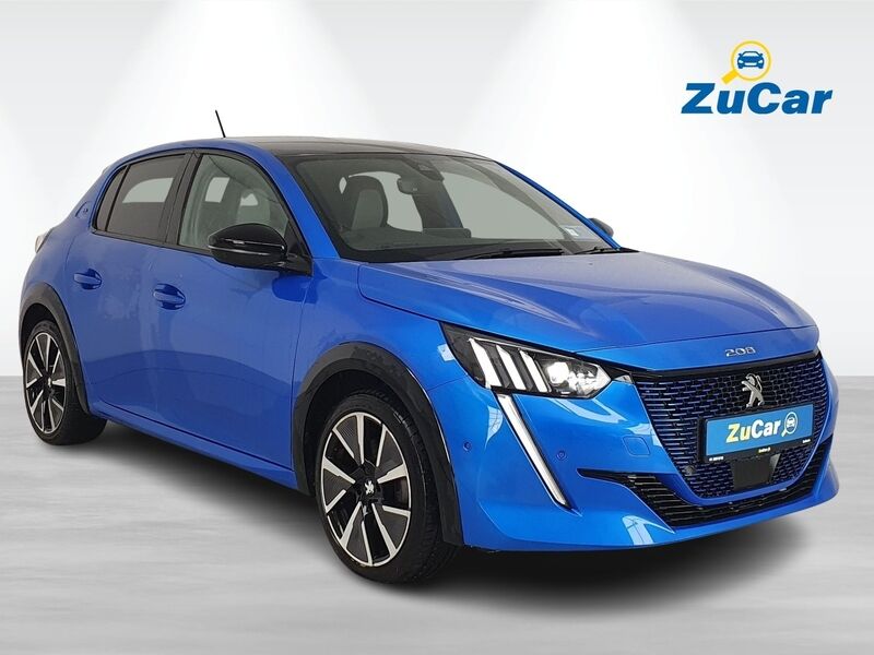 More views of Peugeot 208