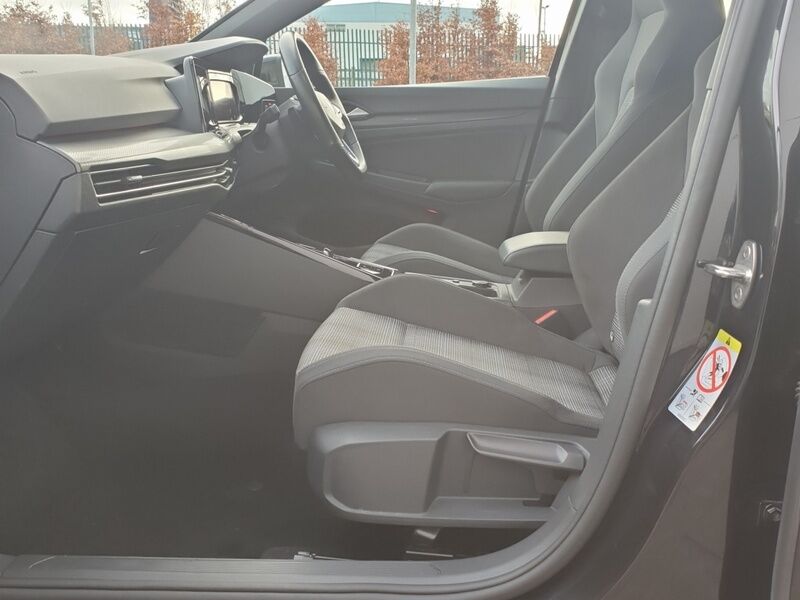 More views of Volkswagen Golf