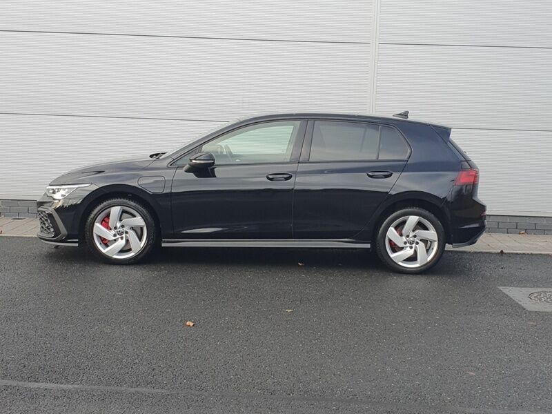 More views of Volkswagen Golf