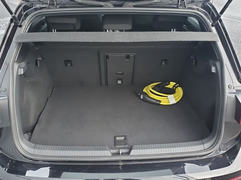 More views of Volkswagen Golf