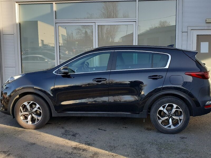 More views of Kia Sportage